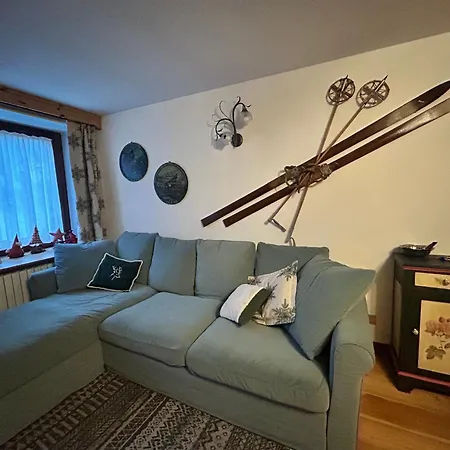 Ca' Pelmo Apartment *